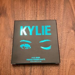 NEW w/BOX!! Kylie Cosmetics Blue Honey Eyeshadow Palette